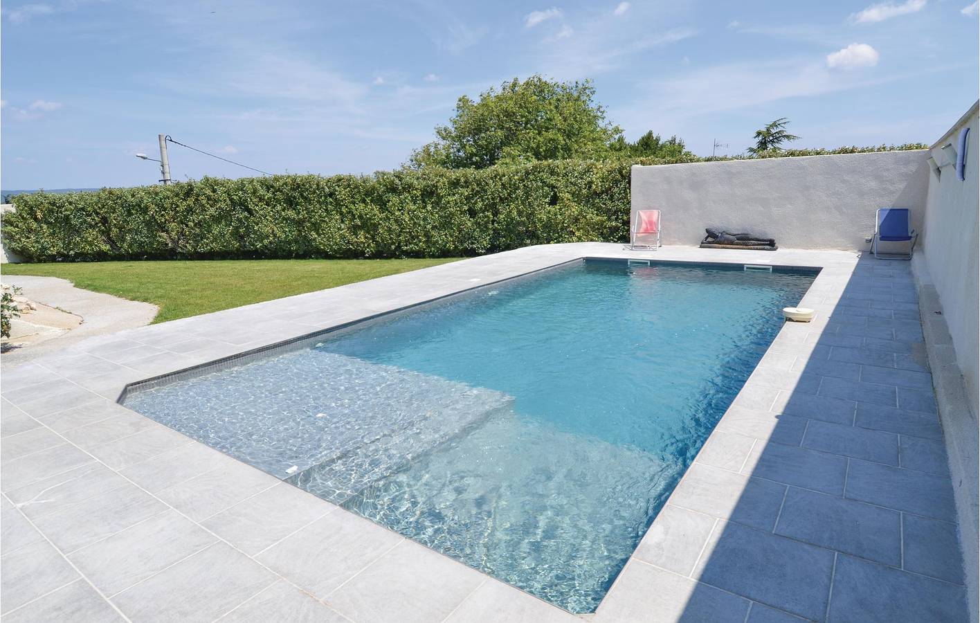 Gelassener Rückzugsort in Sernhac: 127m², Parkplatz, TV, Pool, Garten & Internet in Sernhac, Nimes und Umgebung