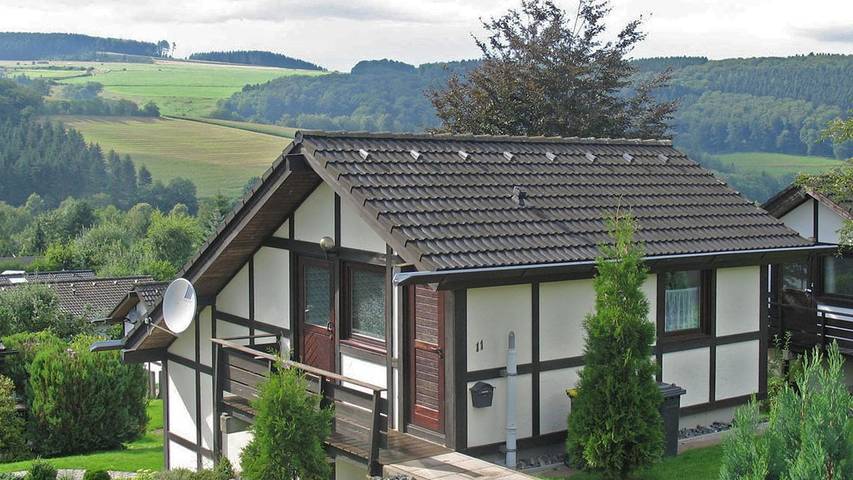 Ferienhaus für 5 Personen, mit Garten und Terrasse - 1