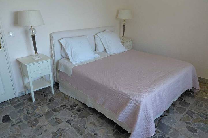 Location de vacances pour 6 personnes, avec jardin et jacuzzi, animaux acceptés à Draguignan - 2
