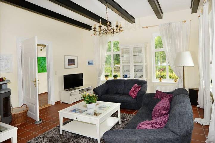 Ferienhaus für 6 Personen, mit Terrasse und Garten sowie Sauna in Loquard - 2