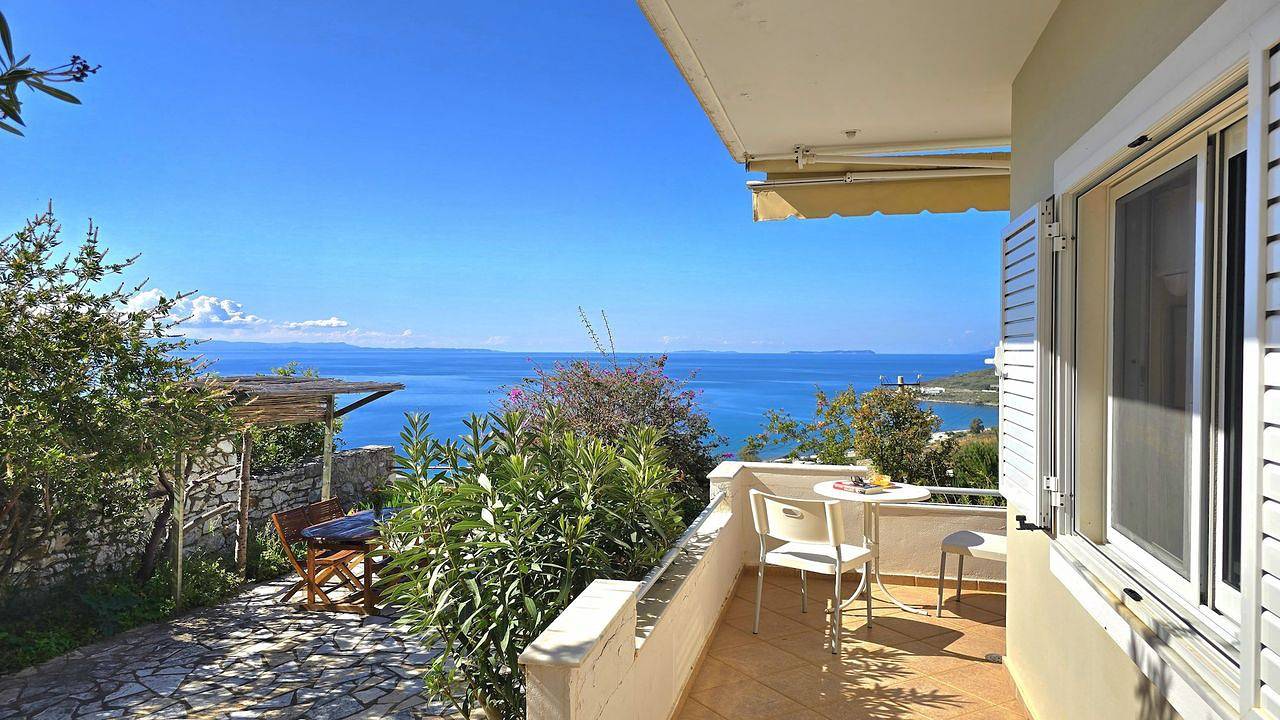 Ganze Ferienwohnung, Ferienwohnung für 5 Personen (84 m²) in Qeparo in Himarë, Vlorë