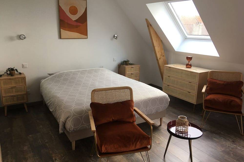Apartamento entero, Estudio-Confortable-Baño privado con ducha-Vista al Mar-balcon in Ambleteuse, Boulogne-sur-Mer region