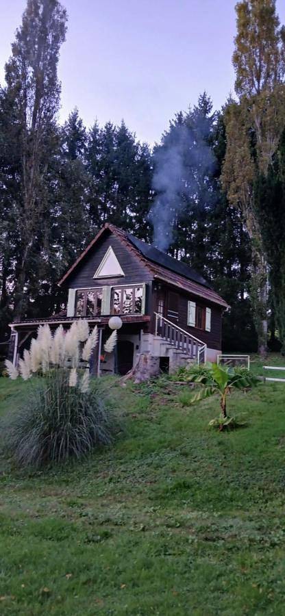 Chalet pour 8 personnes, avec vue ainsi que jardin et vue sur le lac dans Territoire de Belfort - 2