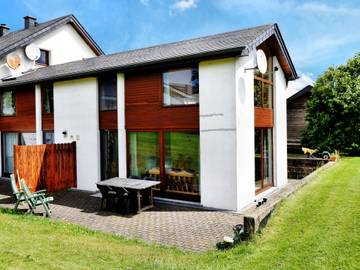 Gîte pour 4 personnes, avec jardin, animaux acceptés à St. Vith