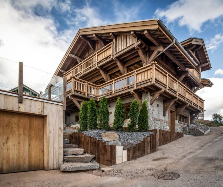 Chalet pour 14 personnes, avec jacuzzi et balcon ainsi que sauna et jardin à Gérardmer - 2