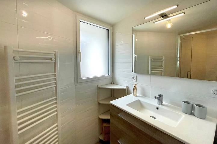 Renovated house, artist loft, Brem Sur Mer, 3 pers, WIFI in Brem-sur-Mer, Loire Valley