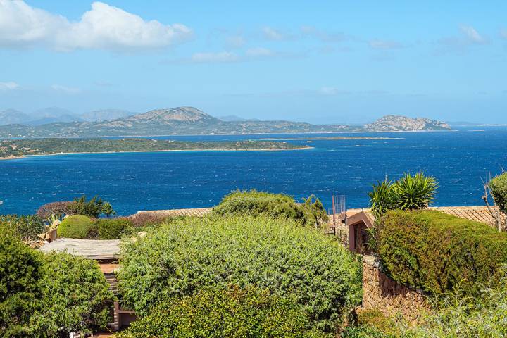 Location de vacances pour 8 personnes, avec jardin dans Sardaigne du Nord