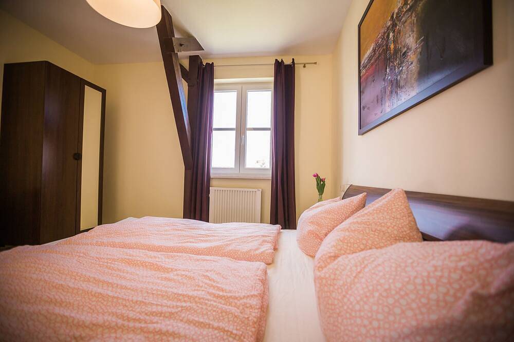 Ganze Wohnung, Ruhiges Appartement in Seenähe - ideal für Familien in Ludorf, Müritz