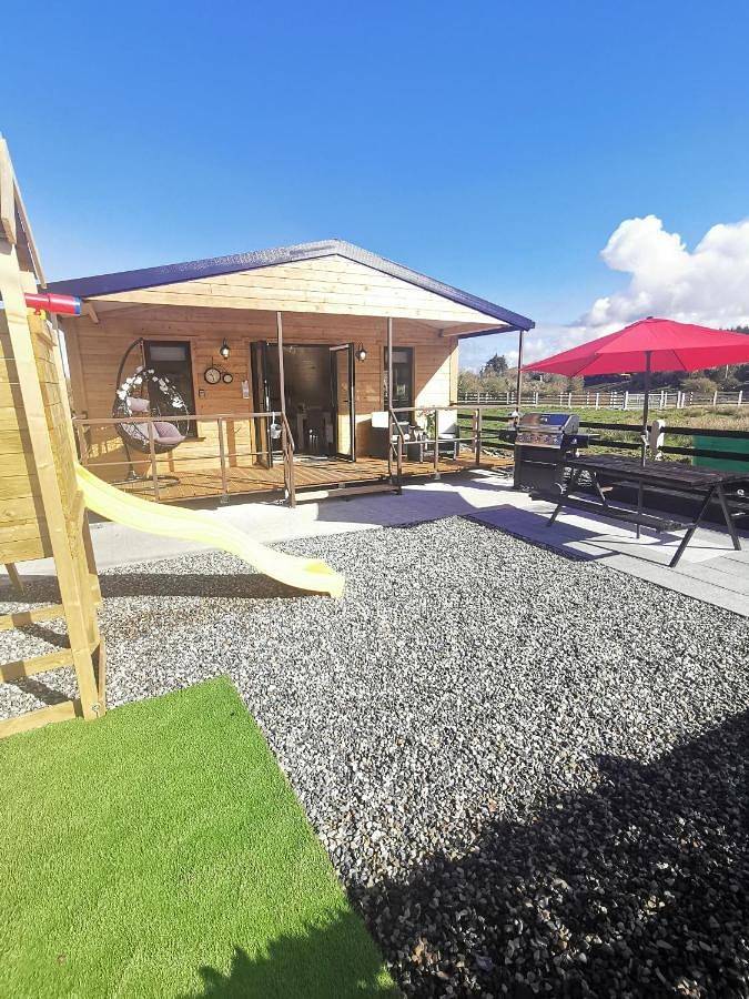 Maison de vacances pour 6 personnes, avec Jacuzzi et Terrasse ainsi que Jardin et Vue dans Comté de Mayo
