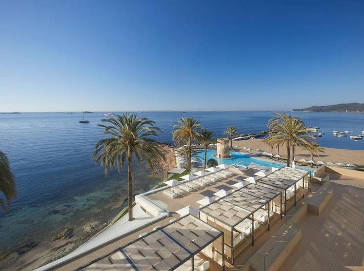 Hotel für 3 Personen, mit Balkon und Whirlpool sowie Terrasse und Garten am Playa d'en Bossa - 3