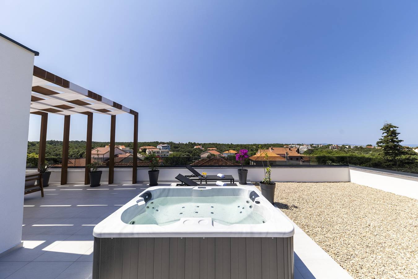Villa pour 8 personnes avec balcon in Petrčane, Région de Zadar