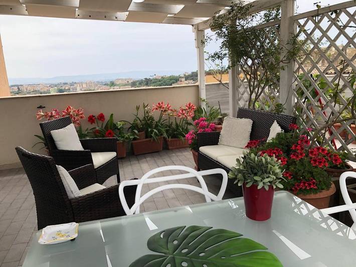 Chambre d’hôte pour 9 personnes, avec vue et jardin, animaux acceptés
