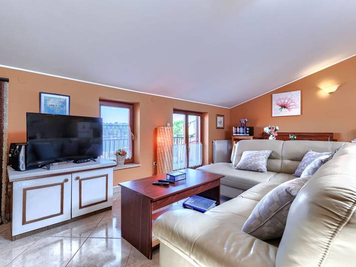 Ferienwohnung für 4 Personen, mit Balkon und Garten in Banjole - 3