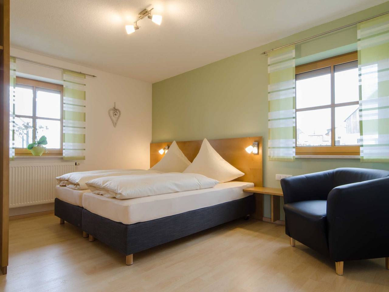 Ganze Ferienwohnung, Panorama Ferienwohnungen Thiem - Ferienwohnung mit Balkon in Waischenfeld, Fränkische Schweiz