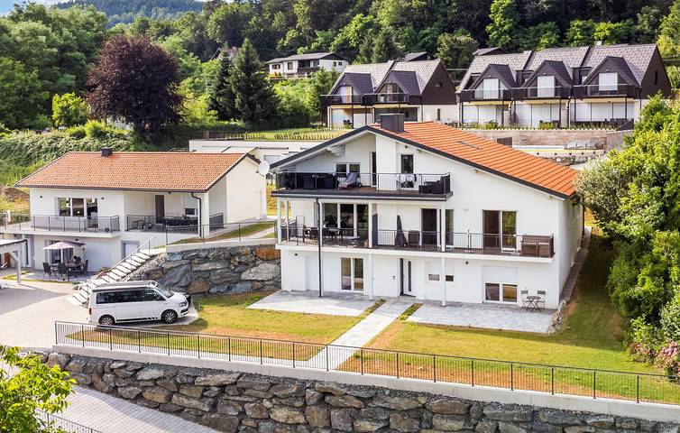 Ferienwohnung für 4 Personen, mit Terrasse und Seeblick