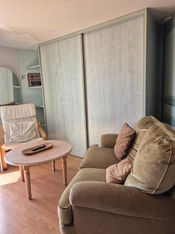 Gîte pour 2 personnes, avec jardin et piscine dans Vautorte