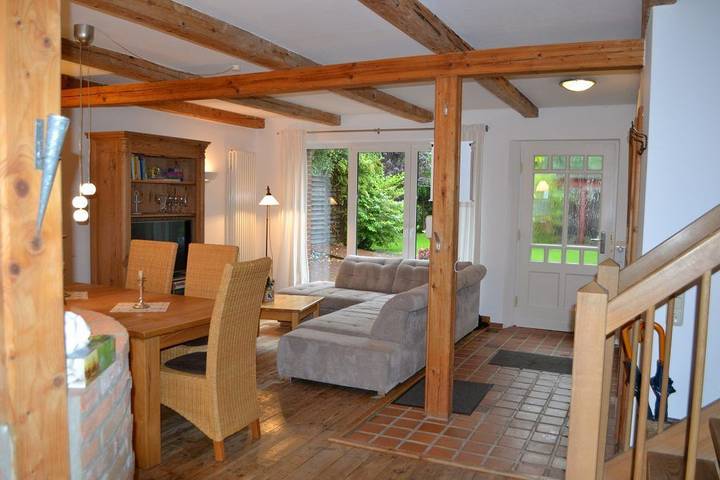 Ferienhaus für 6 Personen, mit Terrasse und Garten