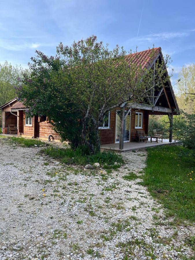 Location de vacances pour 6 personnes, avec jardin et vue à Chalais (Aquitaine) - 2