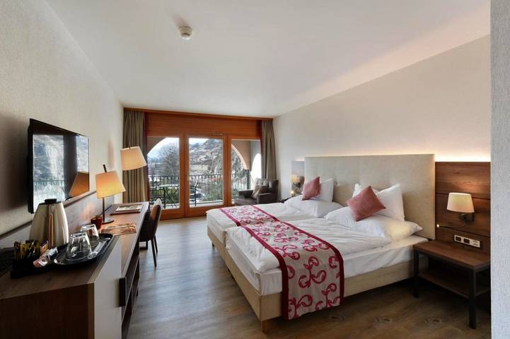 Hôtel pour 2 personnes, avec Terrasse ainsi que Jardin et Vue à Sion