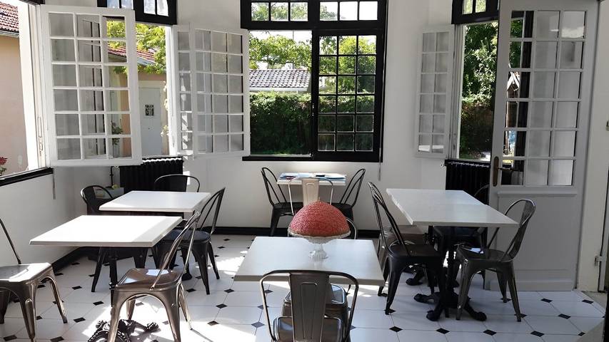 Chambre d’hôte pour 2 personnes, avec piscine ainsi que jardin et jacuzzi en Gironde - 3