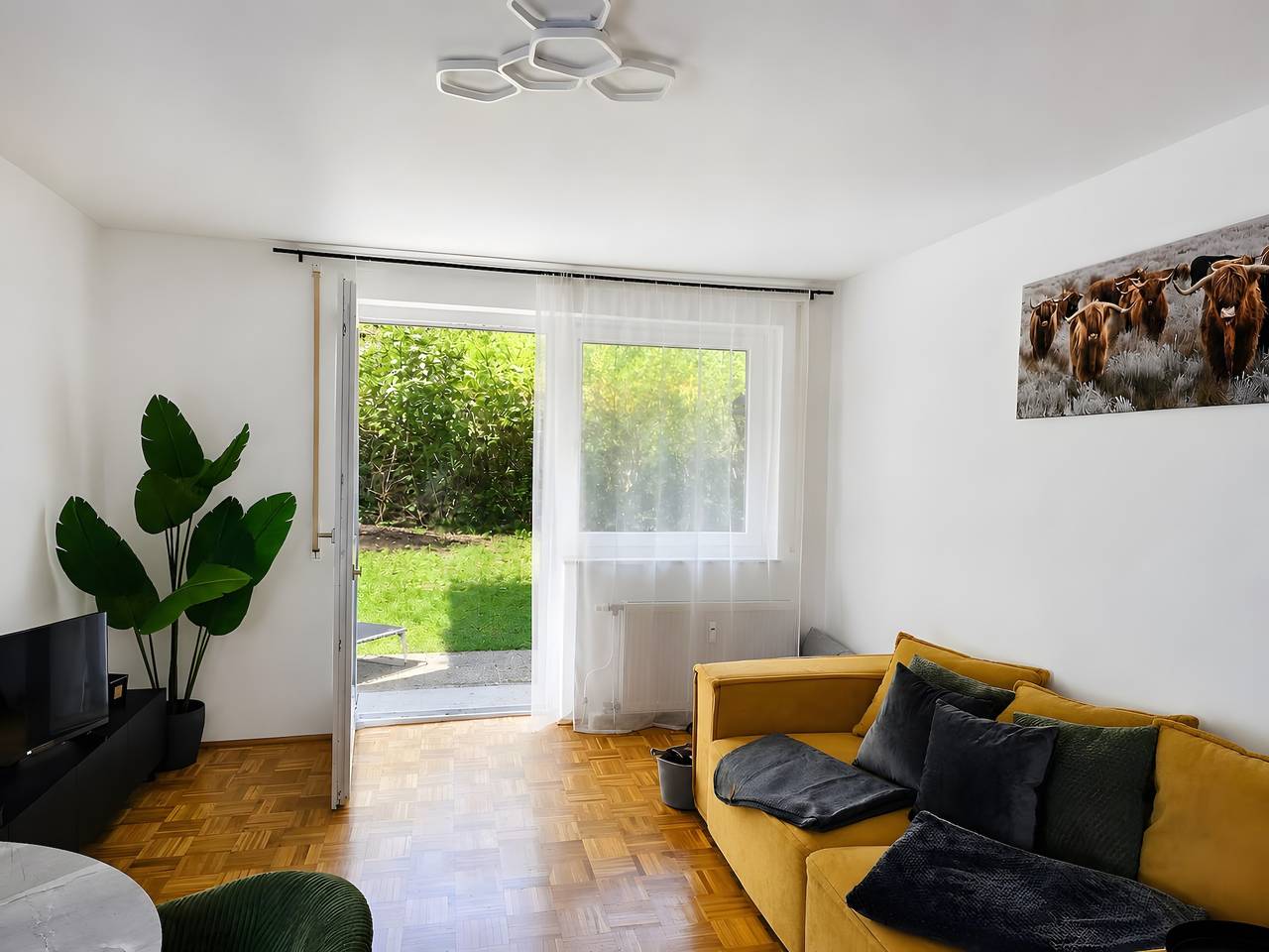 Appartement entier, Appartement Lake Loft Salzburg – Jardin privé, animaux admis & Wi-Fi in Seeham, Bezirk Salzburg-Umgebung
