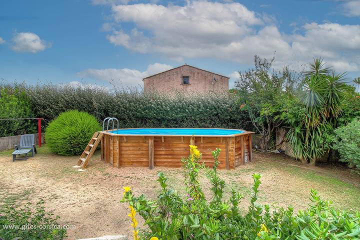Gîte pour 6 personnes, avec Terrasse et Jardin ainsi que Piscine et Vue à San-Gavino-di-Carbini - 3