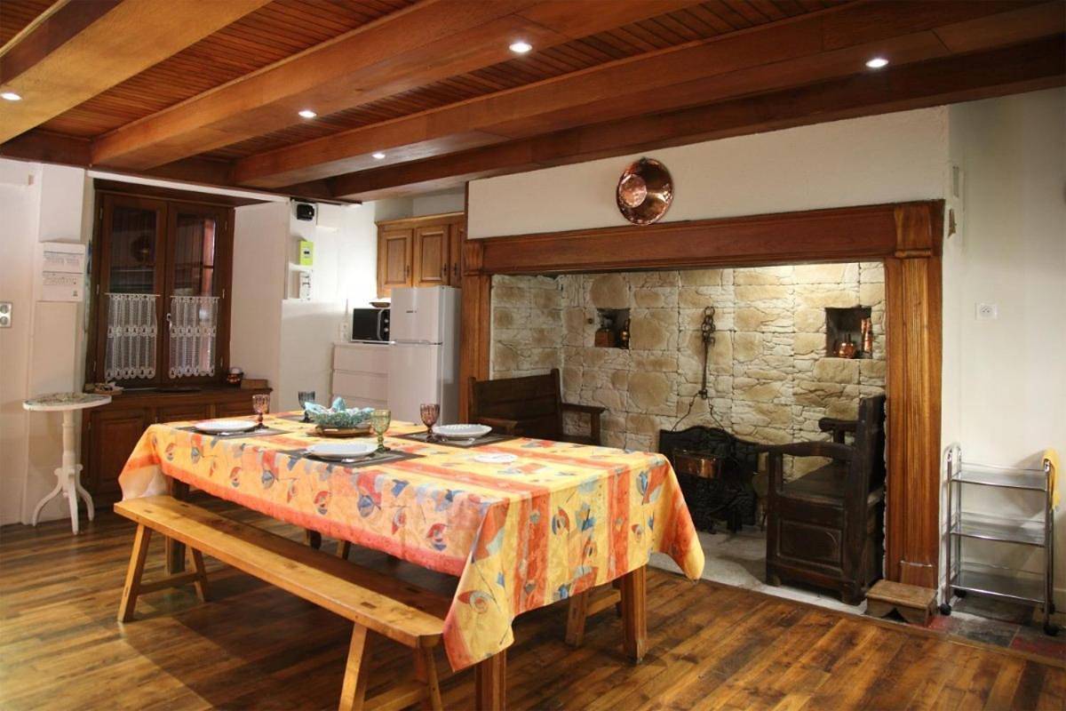 Holiday Home in Le Vigean, Région de Mauriac