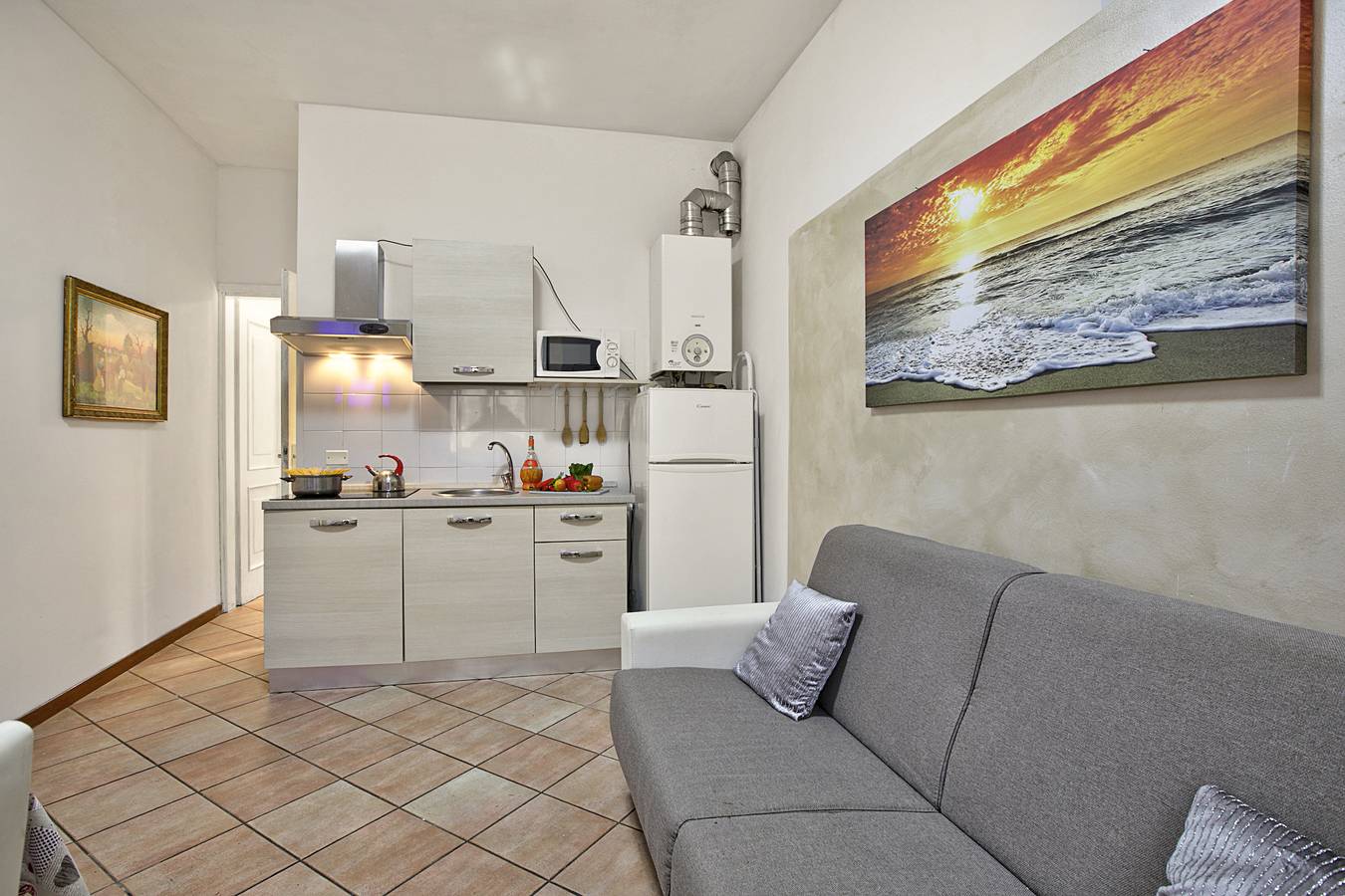 Apartamento entero, Berny 100m from lake & Private garage in Saló, Montañas Garda