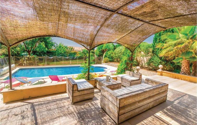 Location de vacances pour 10 personnes, avec piscine, animaux acceptés à Thézan-lès-Béziers - 2