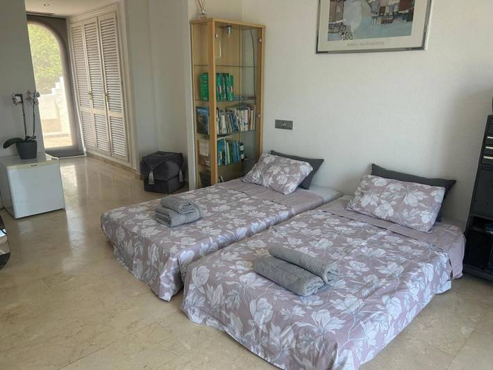 Chambre d’hôte pour 2 personnes, avec jardin et piscine ainsi que bassin pour enfant et vue à Estepona - 4