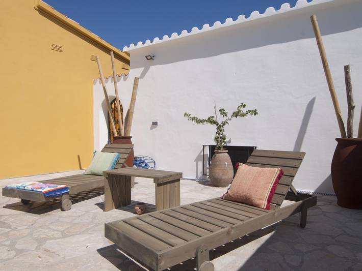 Chalet para 6 personas, con jardín y piscina en Alt Empordà - 2