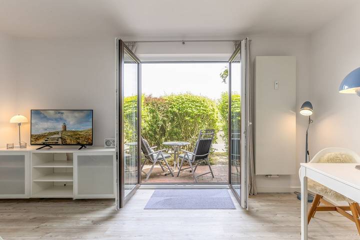 Ferienwohnung für 2 Personen, mit Terrasse in Wenningstedt - 2