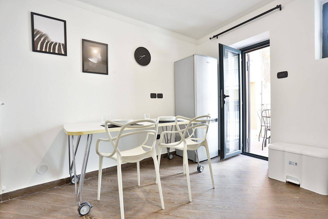 Entire apartment, Casetta Duomo - Urban oasis in the city center in Salerno, Tyrrhenian Coast Campania