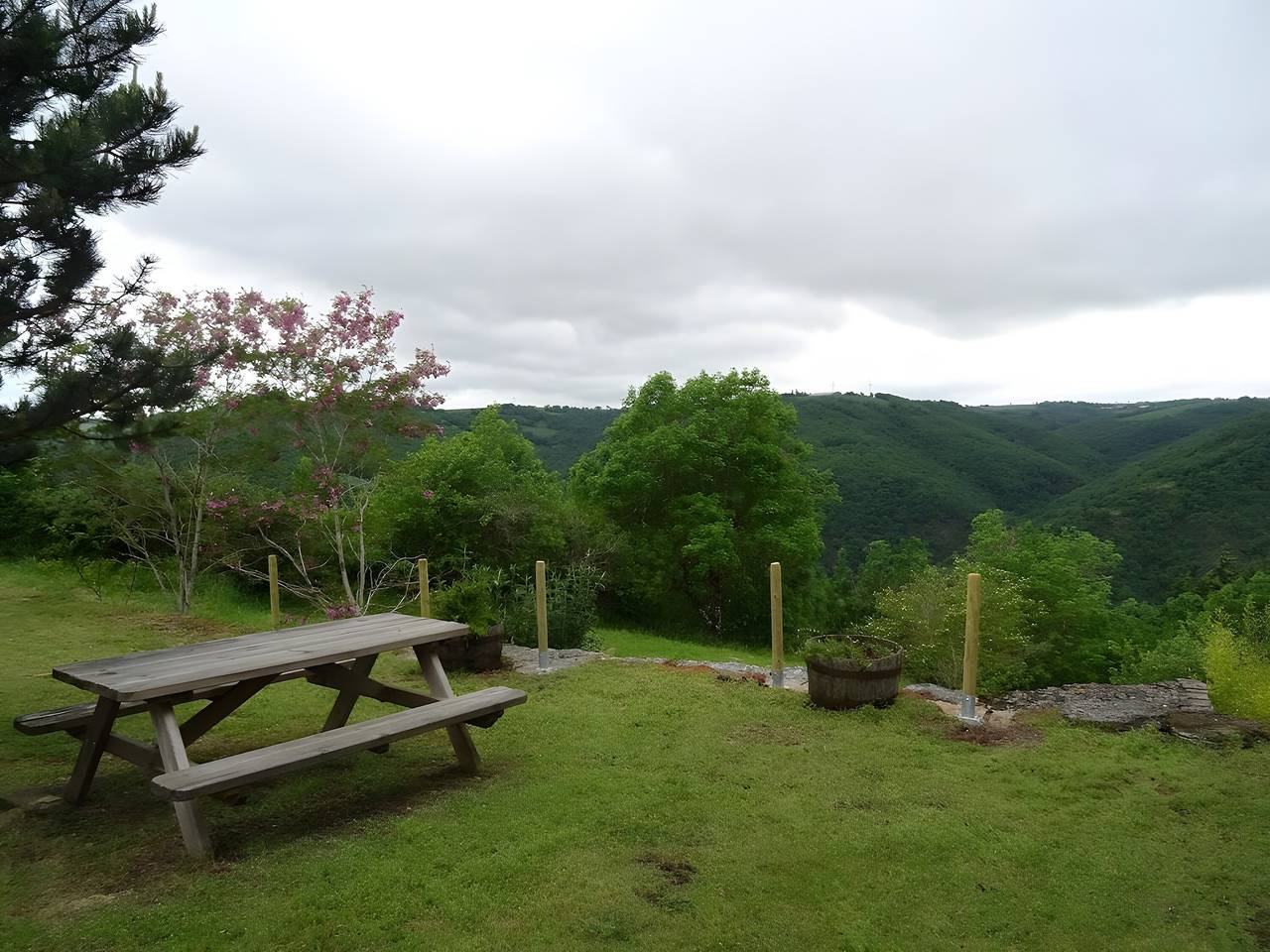 Gîte Puech de Costrix – Ruheoase in unberührter Natur in Broquiès, Parc naturel régional des Grands Causses