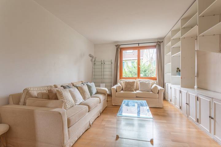 Location de vacances pour 7 personnes, avec terrasse et jardin, animaux acceptés à Orsay