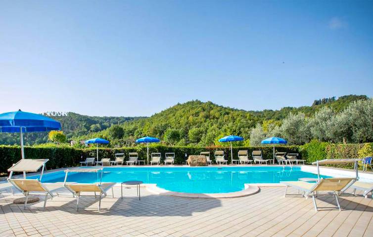 Gîte pour 4 personnes, avec jardin ainsi que piscine et terrasse à Gubbio - 3