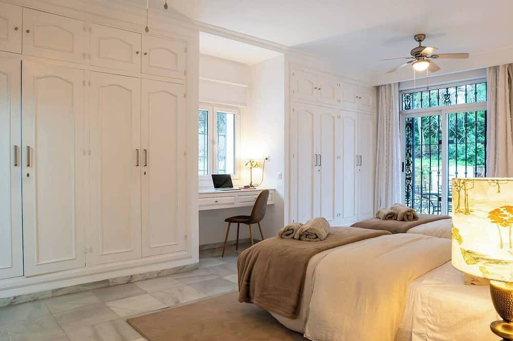 La Pinta Golf Villa Sotogrande in Sotogrande, San Roque