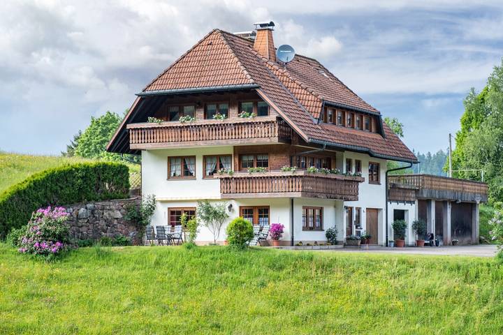Ferienwohnung für 5 Personen, mit Garten - 1