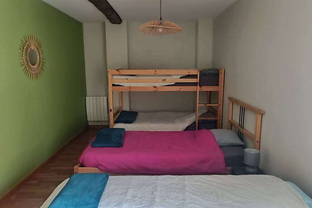 Bergerie rénovée aux portes du parc national des pyrénées pour 6 a 10 personnes in Arrens-Marsous, Parc national des Pyrénées