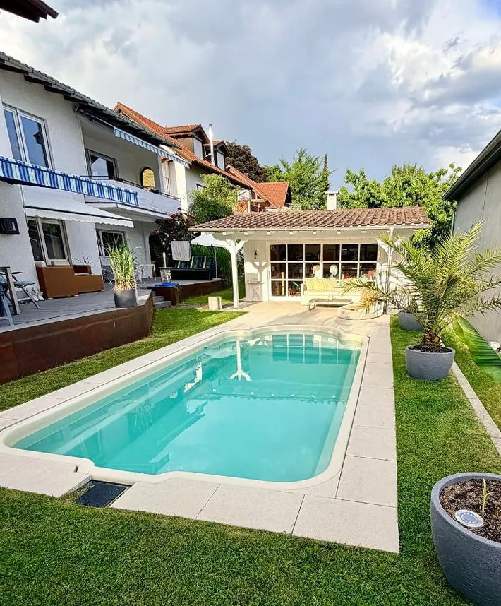 Ferienwohnung für 4 Personen, mit Terrasse und Garten sowie Pool und Ausblick - 1