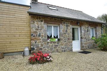 Location de vacances pour 4 personnes, avec jardin, animaux acceptés à Saint-Gilles-les-Bois