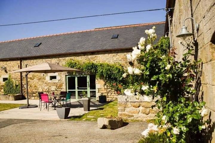 Chambre d’hôte pour 3 personnes, avec jacuzzi ainsi que jardin et terrasse dans le Finistère - 2