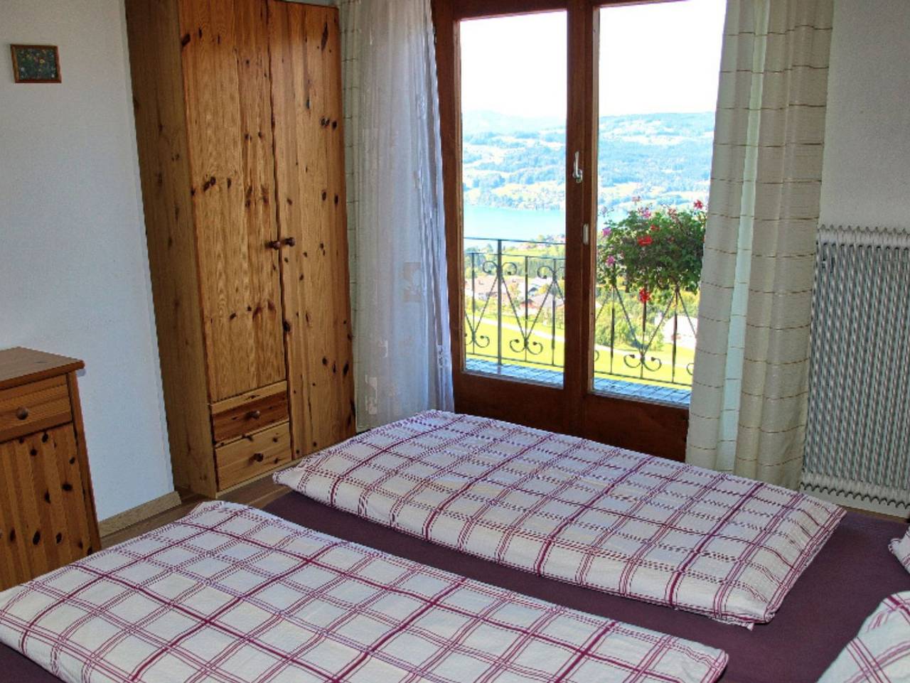 Bauernhof-Pension Stadler - Fewo für 4-5 Personen in Salzkammergut-Berge, Steinbach am Attersee