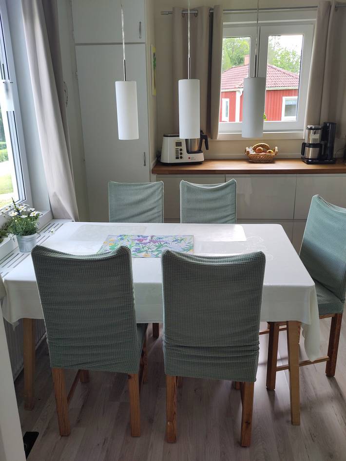 Ferienhaus für 4 Personen, mit Terrasse und Garten in Flen - 2
