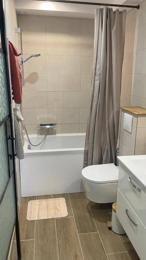 Location de vacances pour 5 personnes, avec vue et jardin, animaux acceptés à Monein - 2