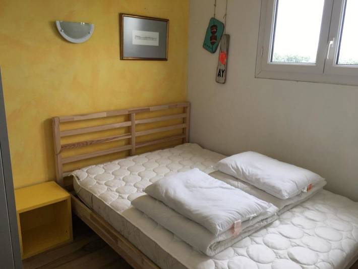 Location de vacances pour 6 personnes, avec vue sur le lac ainsi que terrasse et vue à Plouescat - 4