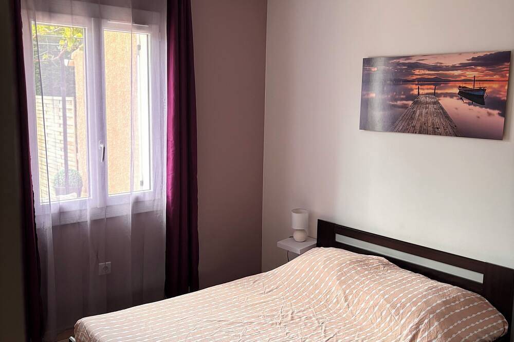 Cosy house with garden and swimming pool. in Piolenc, Vaucluse