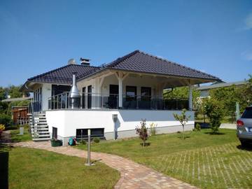 Ferienhaus mit Meerblick für 6 Personen, mit Terrasse und Garten sowie Sauna in Rerik