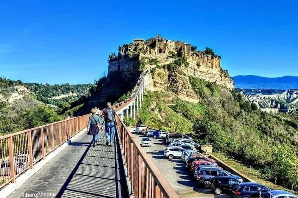 Ganze Wohnung, Very comfortable apartment with a beautiful garden in the center of Bagnoregio. in Bagnoregio, Viterbo Provinz