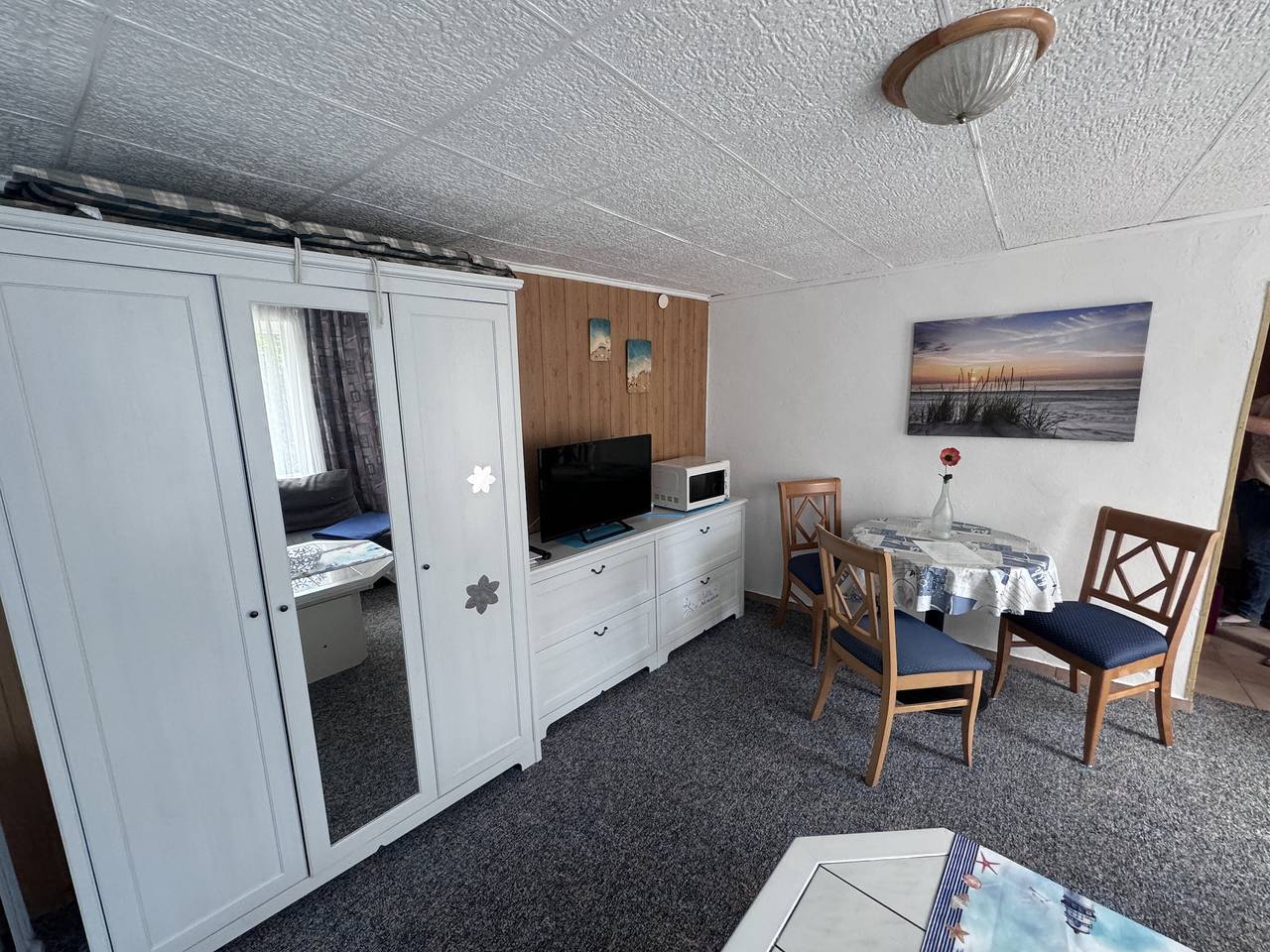 Ferienhaus 'Bungalow 2' mit privater Terrasse, Gemeinschaftsgarten und Wlan in Fünfseen, Plauer See